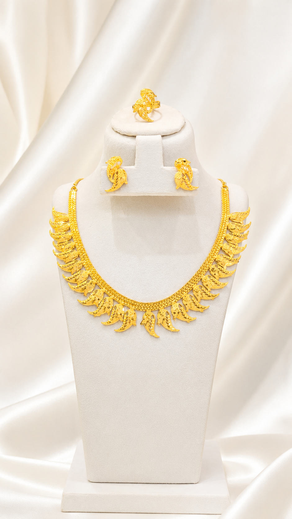 Necklace 0422