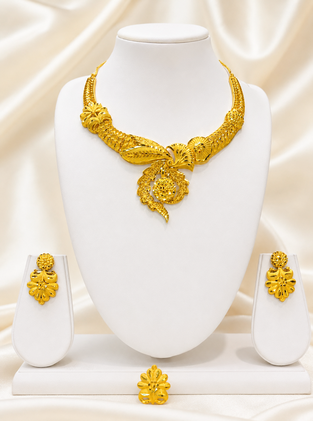Necklace 0484