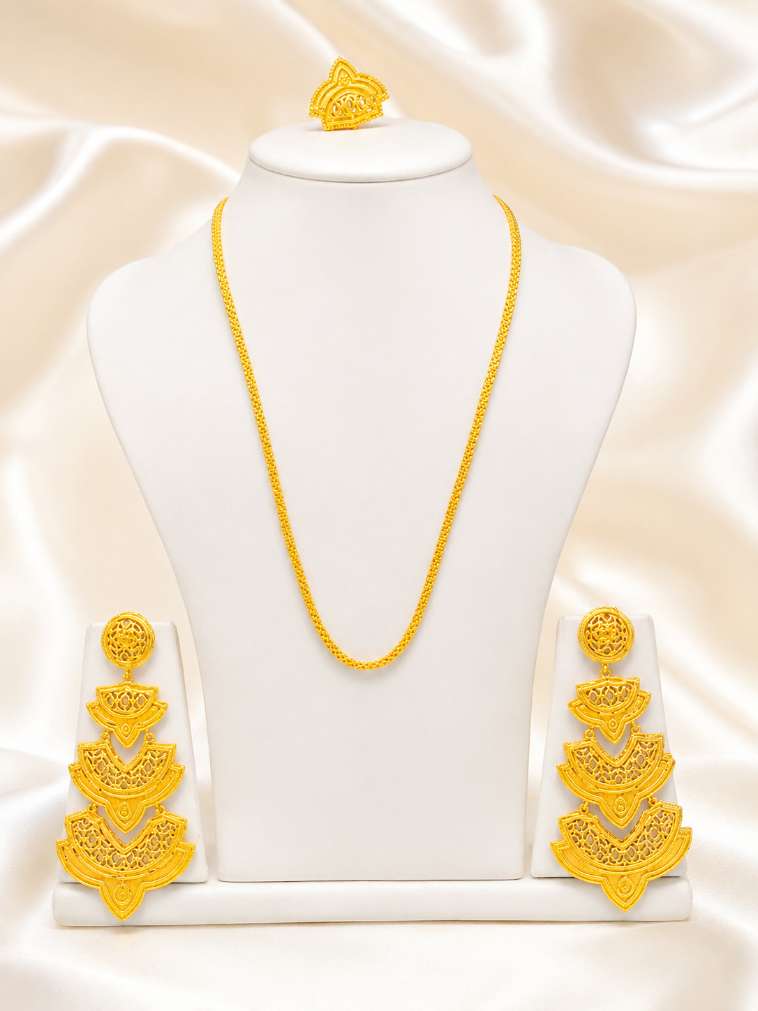 Necklace 0524