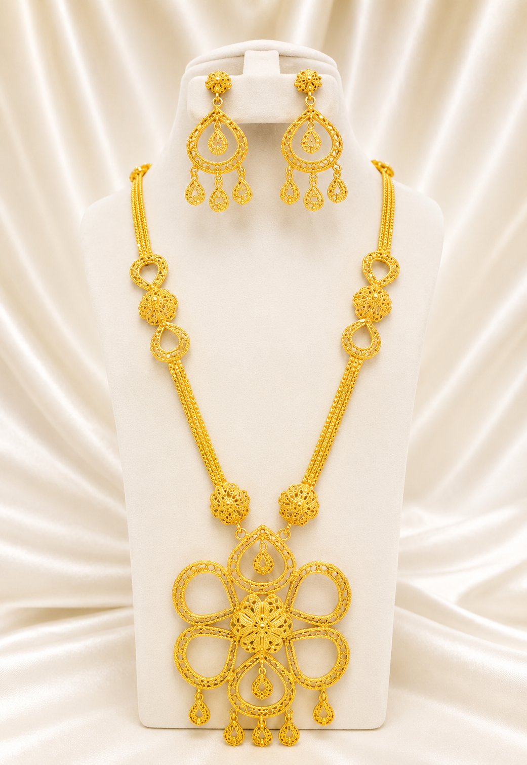 Necklace 0384