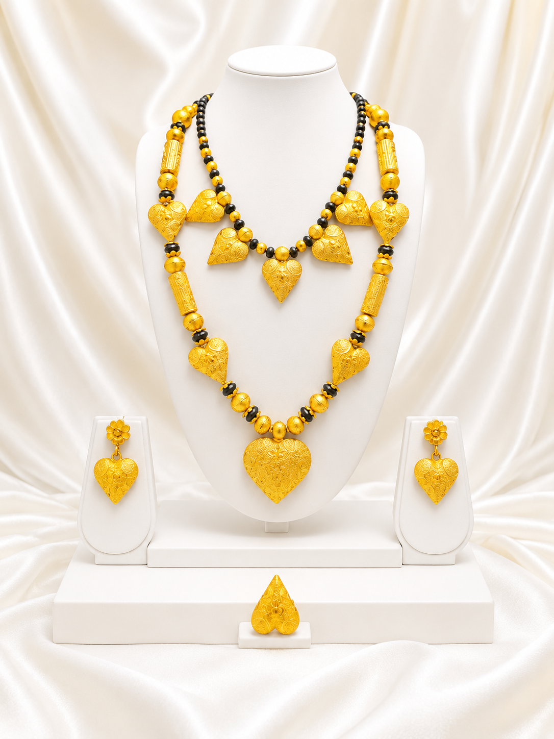 Ngalam Necklace 0016