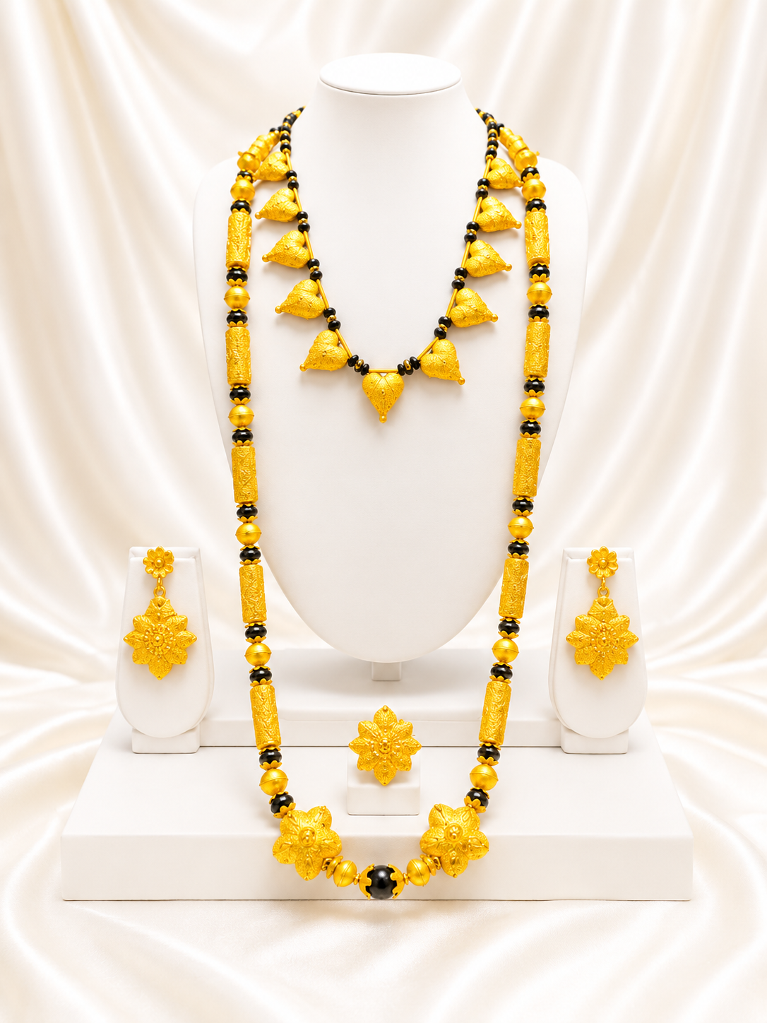 Ngalam Necklace 0014