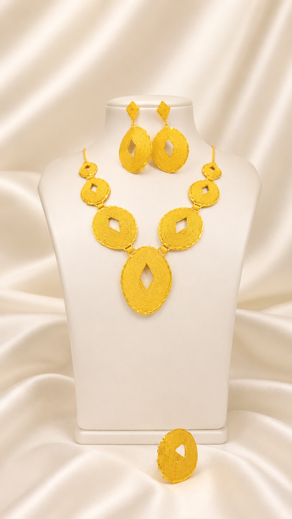 Necklace 0038