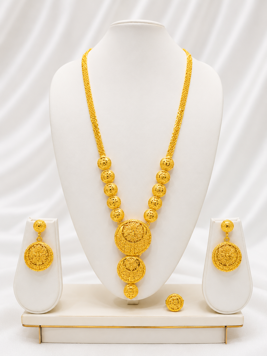 Necklace 0003