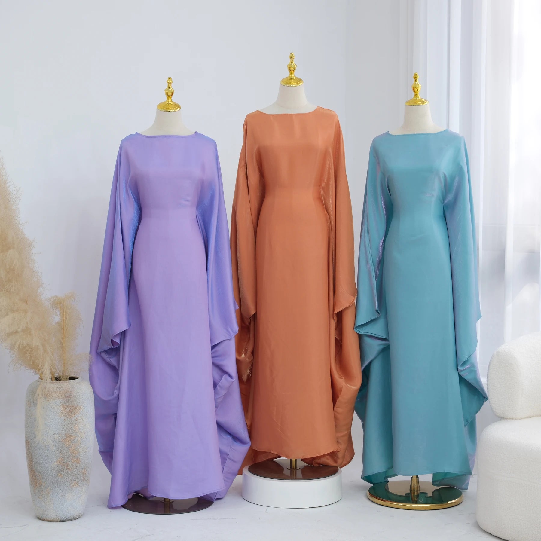 Elariah Shimmering Eid Kaftan Abaya – Extra Loose Fit Butterfly Sleeve Maxi Dress for Ramadan, Evening & Party Wear