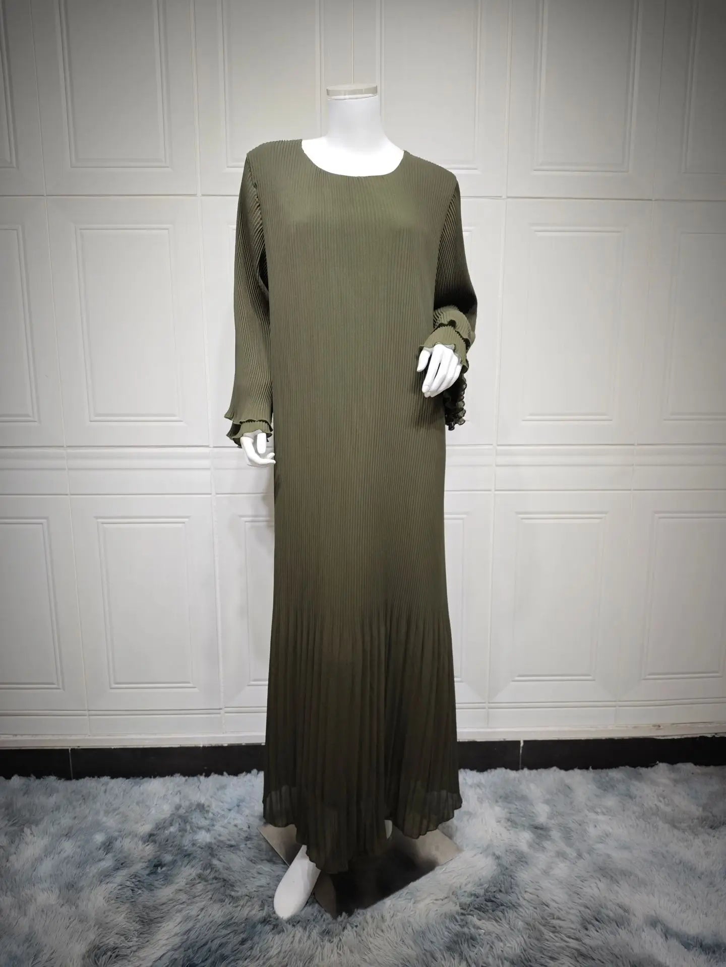 Elegant Pleated Kaftan Abaya Dress for Women – Flare Sleeve Jalabiya | Modest Eid & Occasion Wear