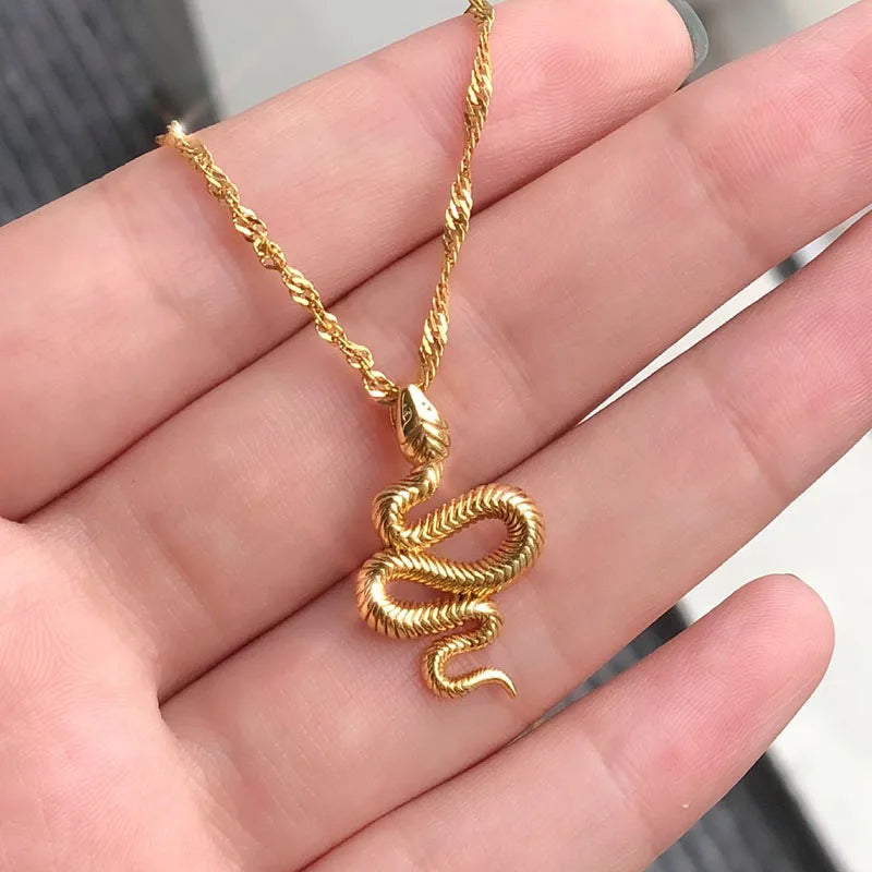 Gothic Snake Pendant Necklace – Stainless Steel Gold Choker for Women