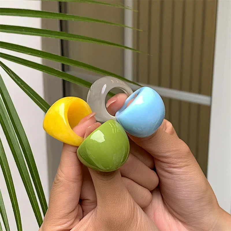 Candy Color Acrylic Geometric Ring for Women – Bold Resin Statement Ring, Lightweight Fashion Party Jewelry