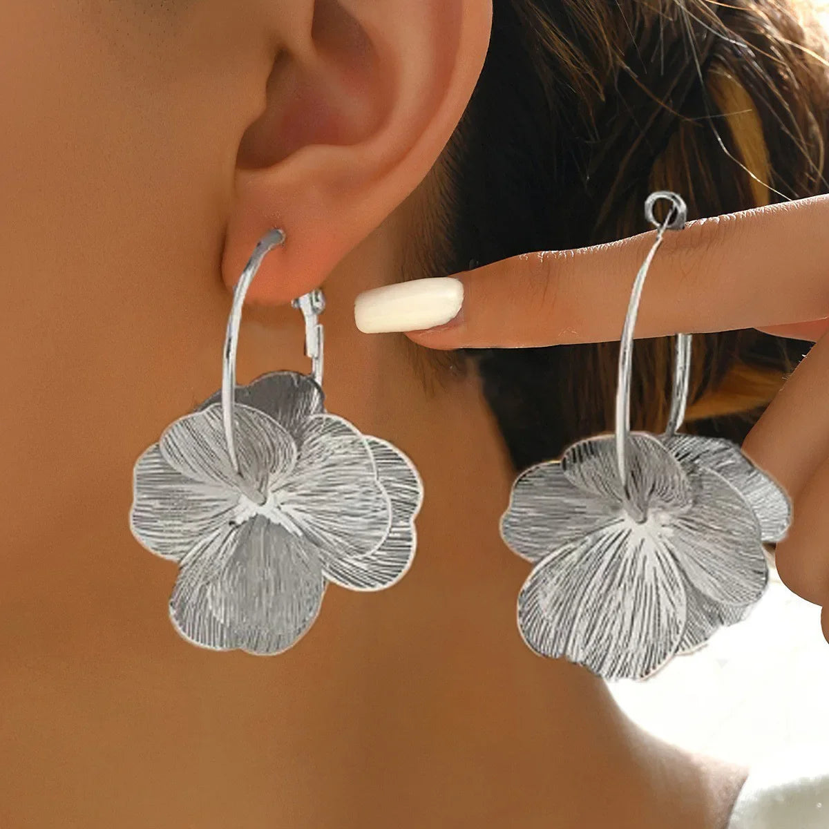 Golden Double-Layer Hollow Flower Hoop Earrings – Vintage Ethnic Drop Design for Women