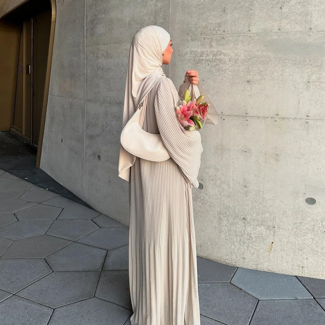 Elegant Pleated Kaftan Abaya Dress for Women – Flare Sleeve Jalabiya | Modest Eid & Occasion Wear