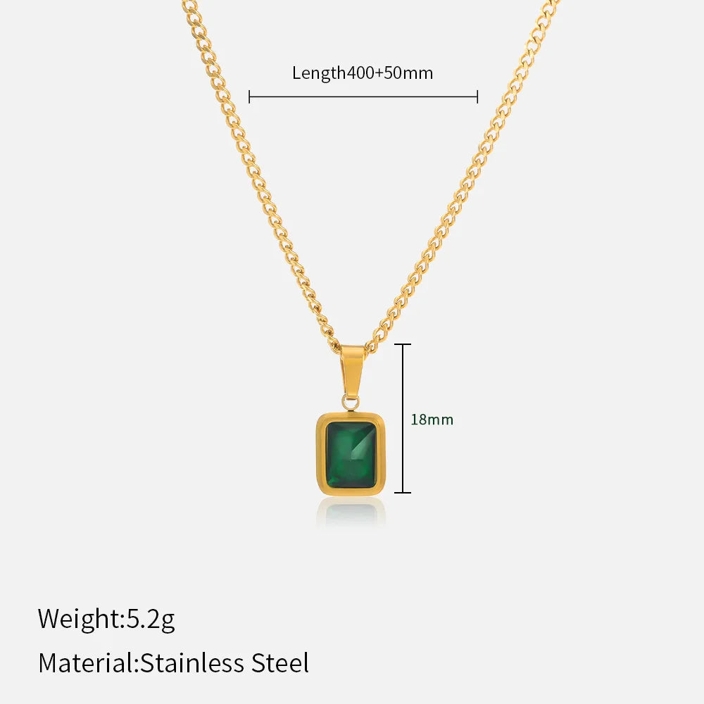 French Vintage Star & Moon Necklace – 316L Stainless Steel Celestial Pendant Chain (Unisex, Gold Tone) | ELARIAH